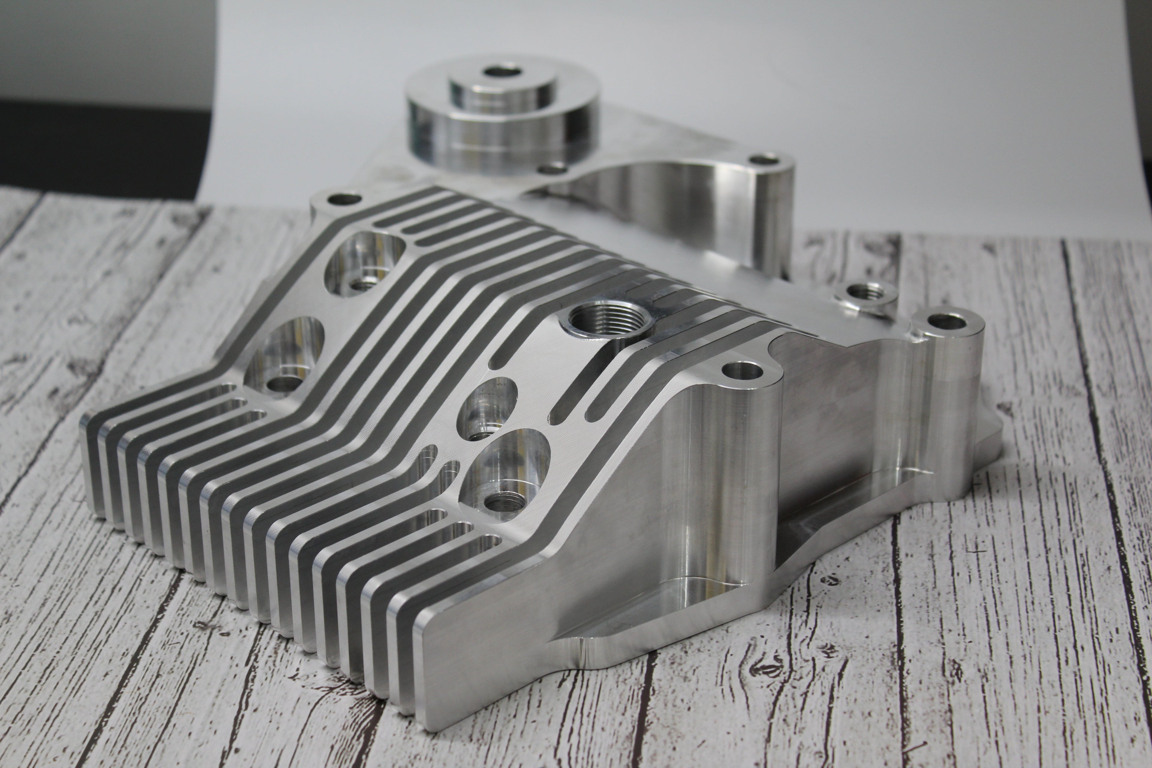 E90/E60 Finned Differential Cover N52 188L/188K