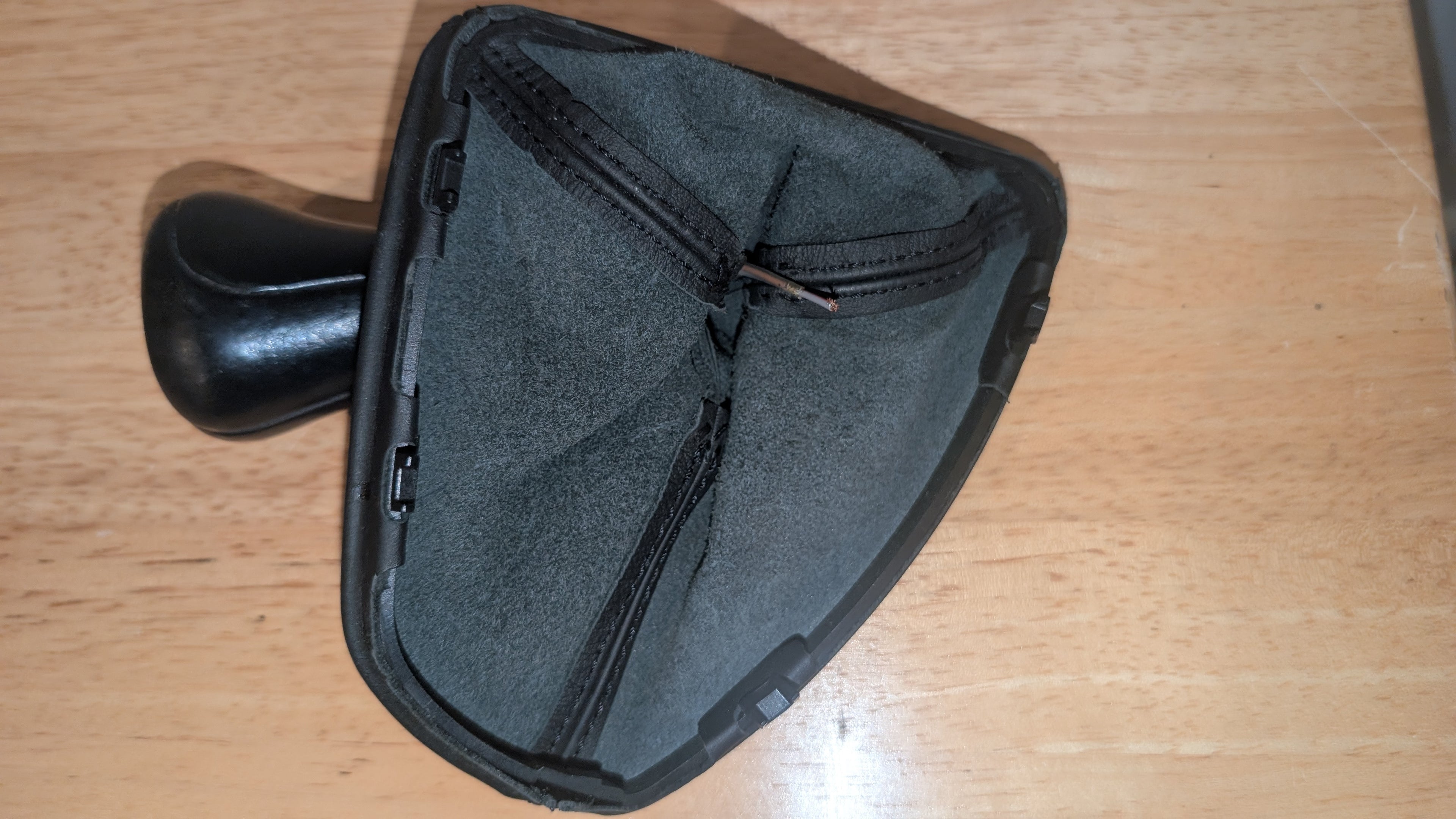 e9x M3 Stock Manual Shift Knob/Boot